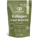 Freigestellte olivgrüne Standbodenbeutel-Verpackung von Nature Heart Kollagen Iced Matcha mit Vanille-Geschmack vor weißem Hintergrund.