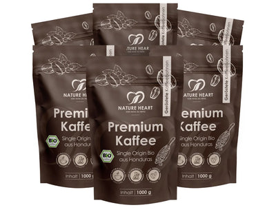 Großer Saison-Vorrat bestehend aus sechs Packungen Nature Heart Premium Kaffee.